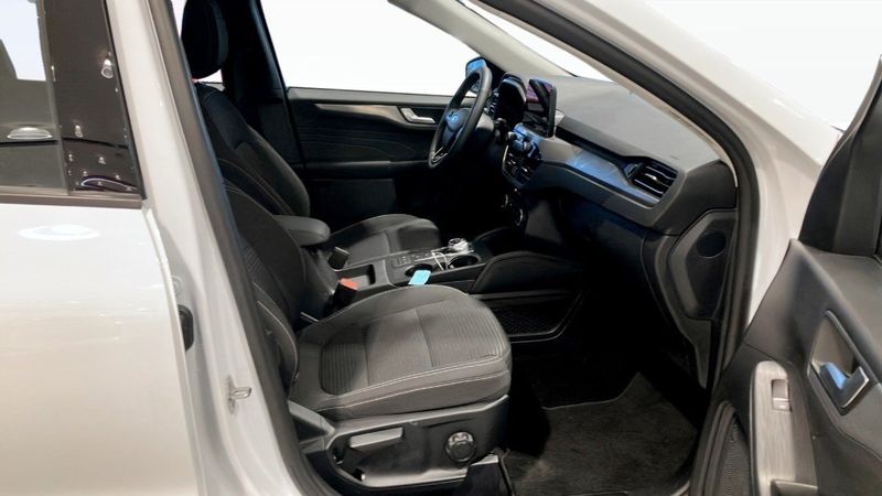 Ford Kuga bild 3