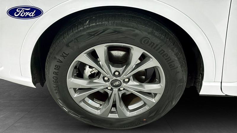 Ford Kuga bild 9