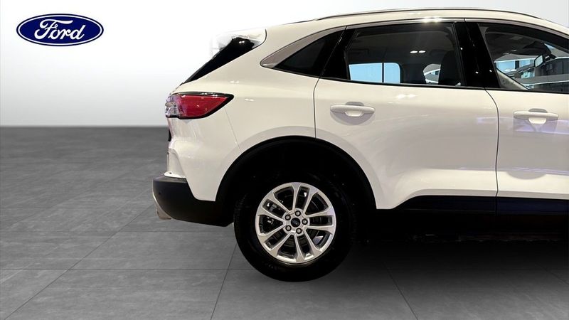 Ford Kuga bild 9