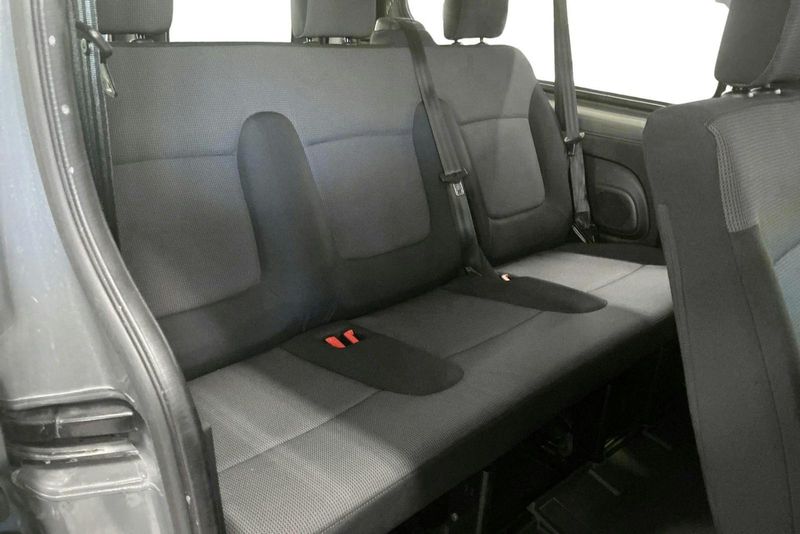 Renault Trafic bild 9