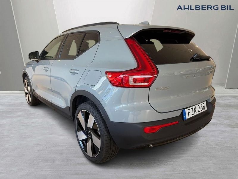 Volvo EX40 bild 3