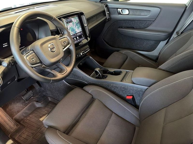 Volvo EX40 bild 9