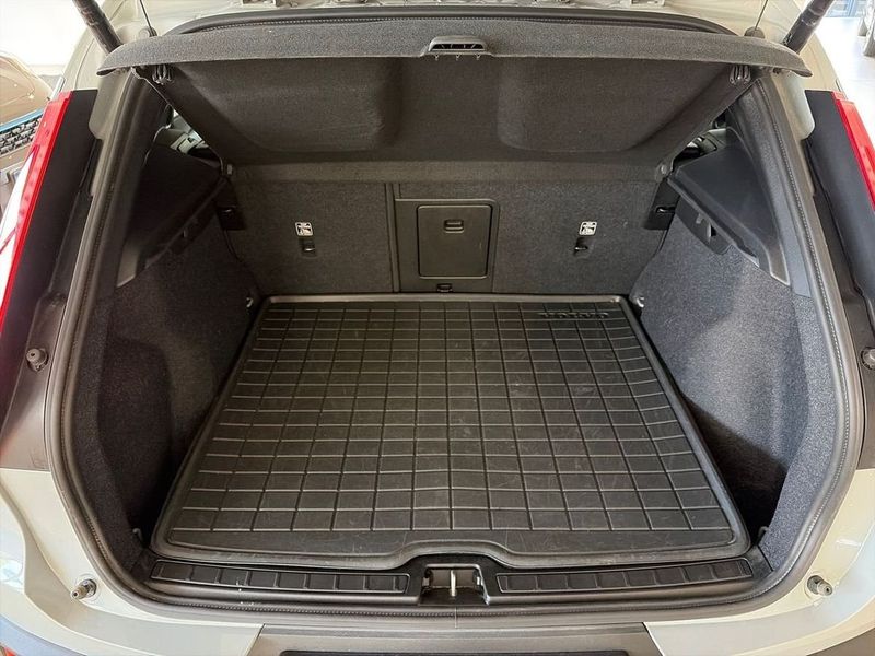 Volvo EX40 bild 16