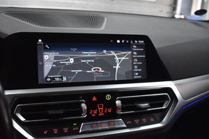 BMW 320 bild 11