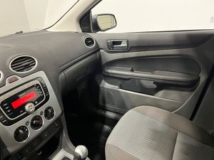 Ford Focus bild 17
