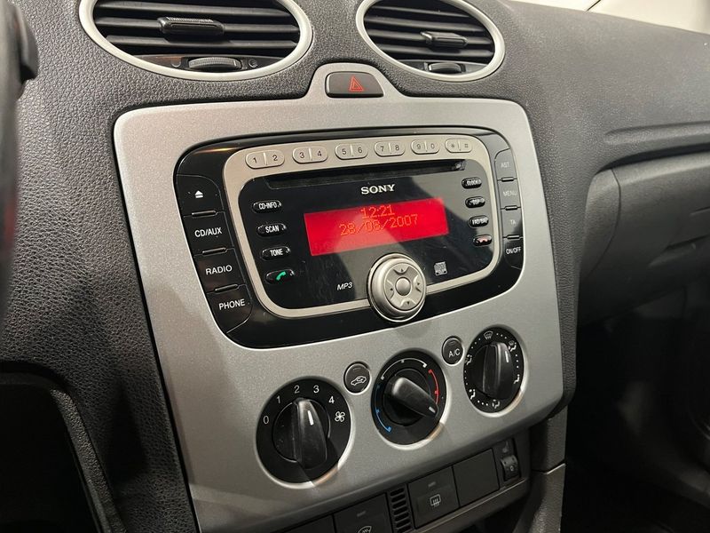 Ford Focus bild 19