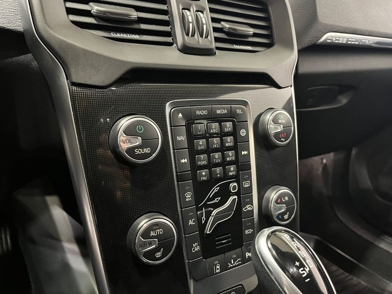 Volvo V40 bild 18
