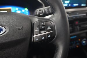 Ford Kuga bild 14