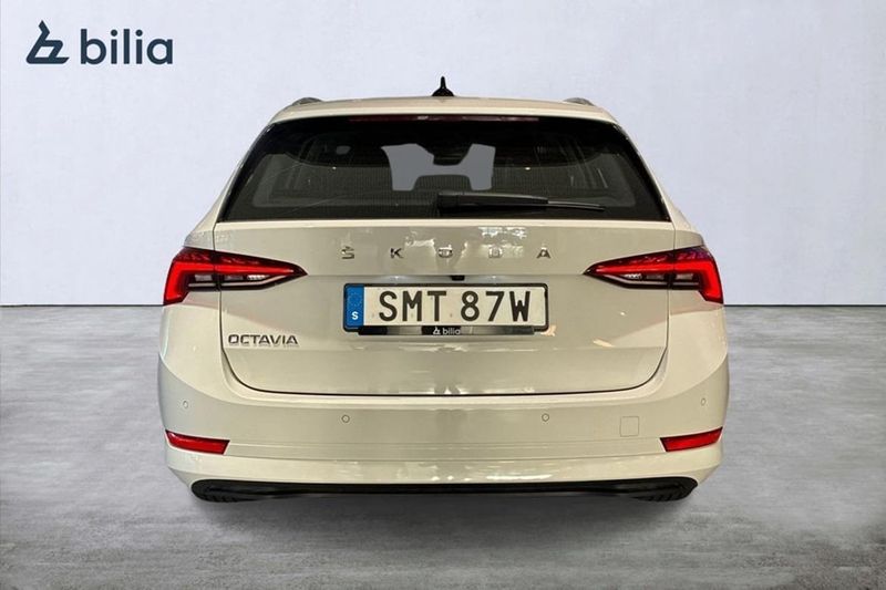 Skoda Octavia bild 8