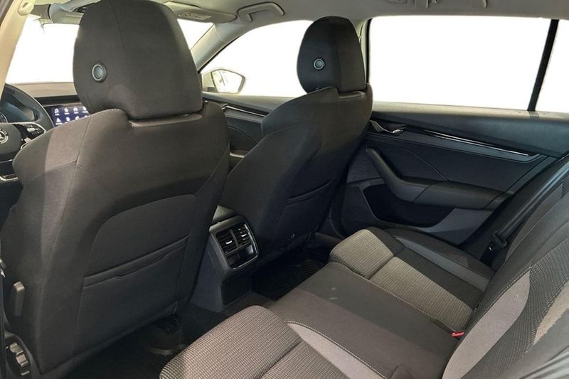 Skoda Octavia bild 18