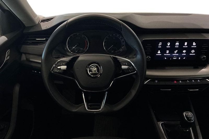 Skoda Octavia bild 12