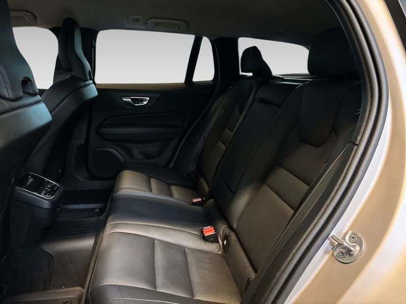 Volvo V60 bild 18