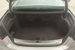 Audi A8 bild 9