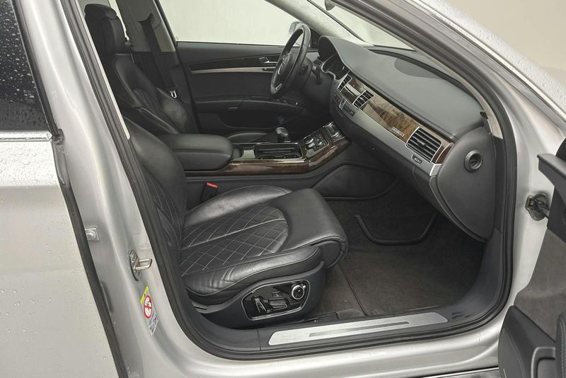Audi A8 bild 7