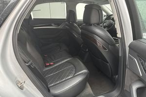 Audi A8 bild 8