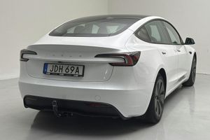 Tesla Model 3 bild 3