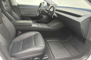 Tesla Model 3 bild 7