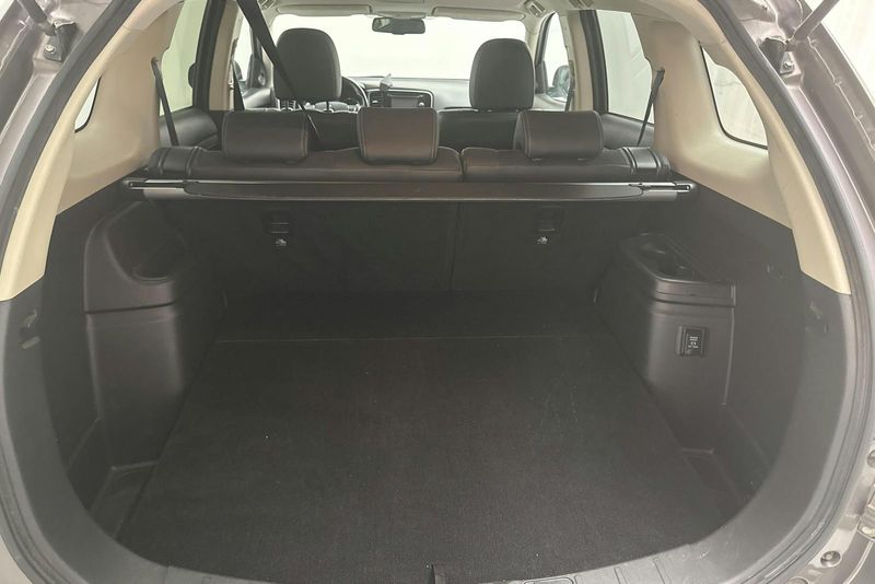 Mitsubishi Outlander bild 9