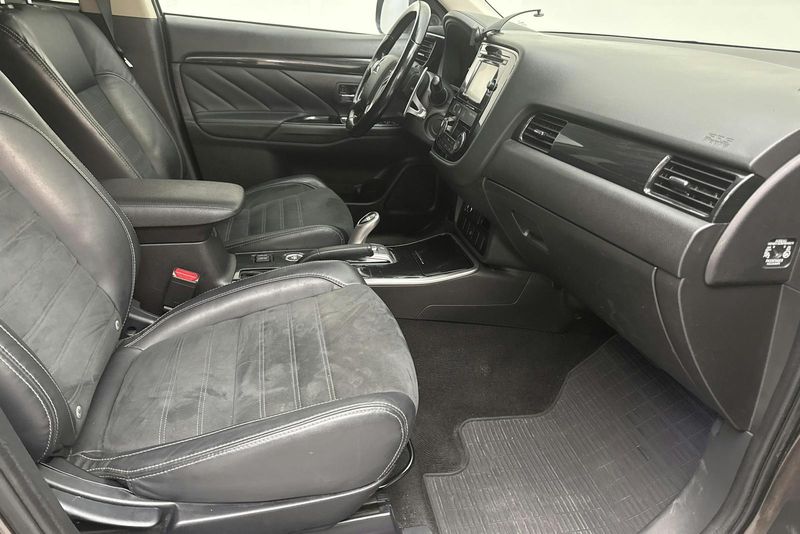 Mitsubishi Outlander bild 7