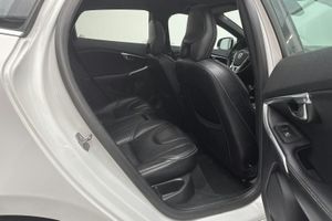Volvo V40 bild 8