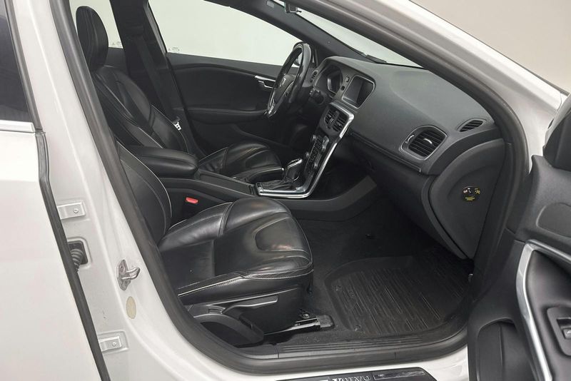 Volvo V40 bild 7