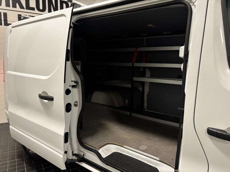 Opel Vivaro bild 16