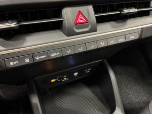 Kia K4 bild 17