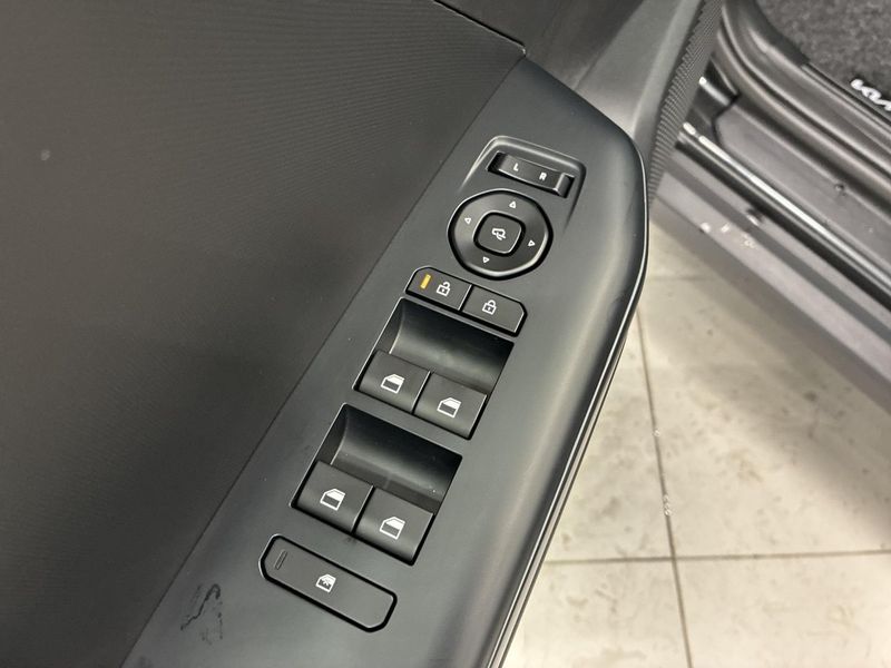 Kia K4 bild 23