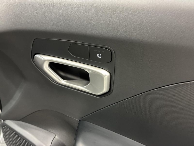Kia K4 bild 26