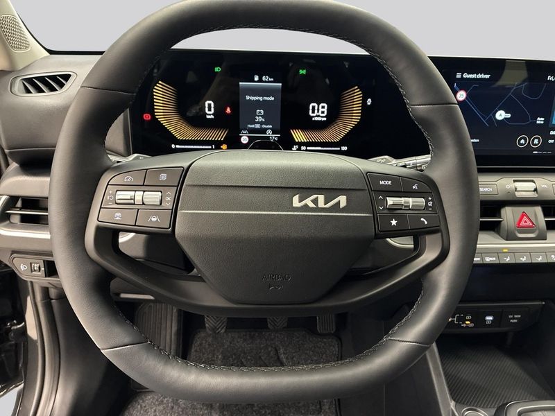 Kia K4 bild 12
