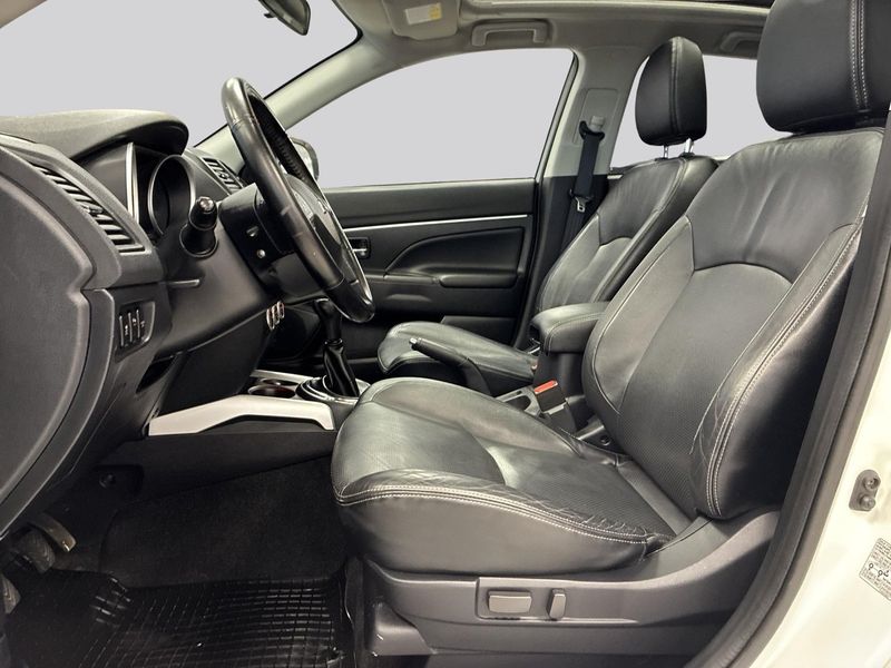 Mitsubishi ASX bild 8