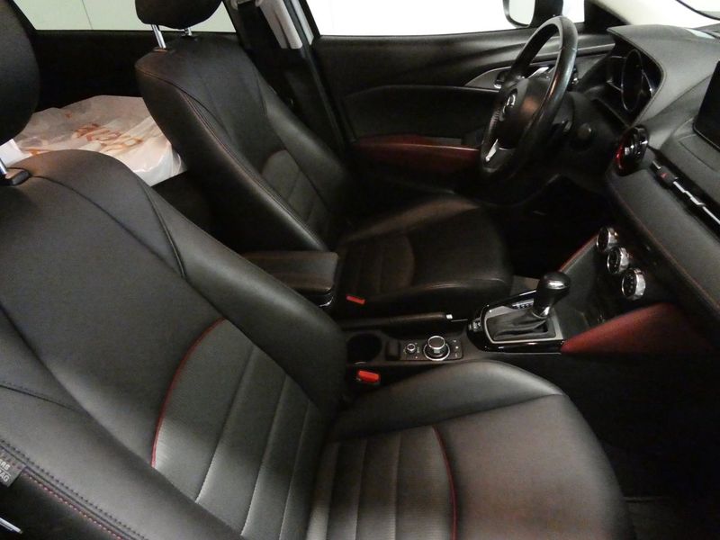 Mazda CX-3 bild 12