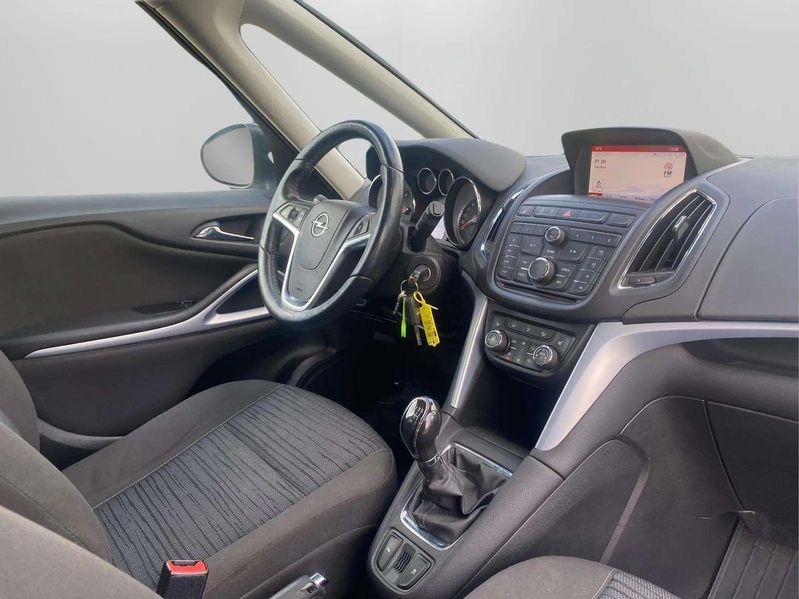 Opel Zafira bild 18