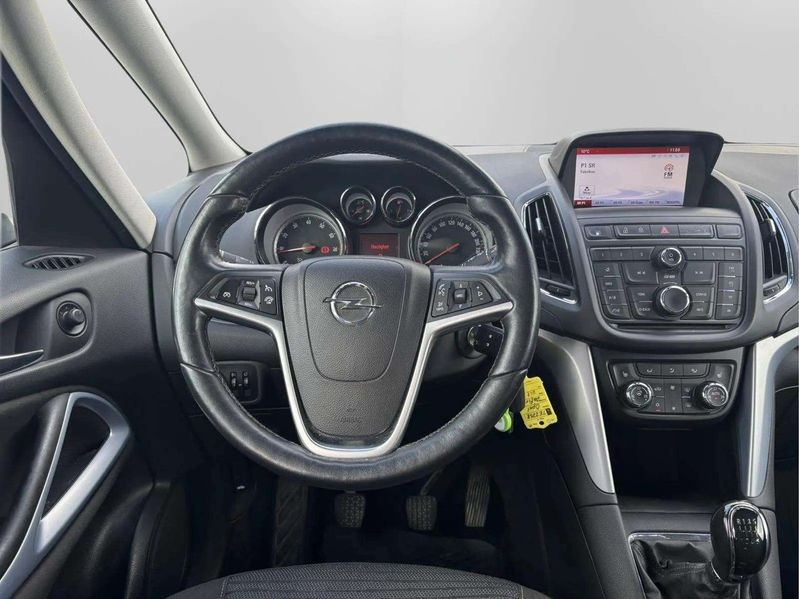 Opel Zafira bild 9