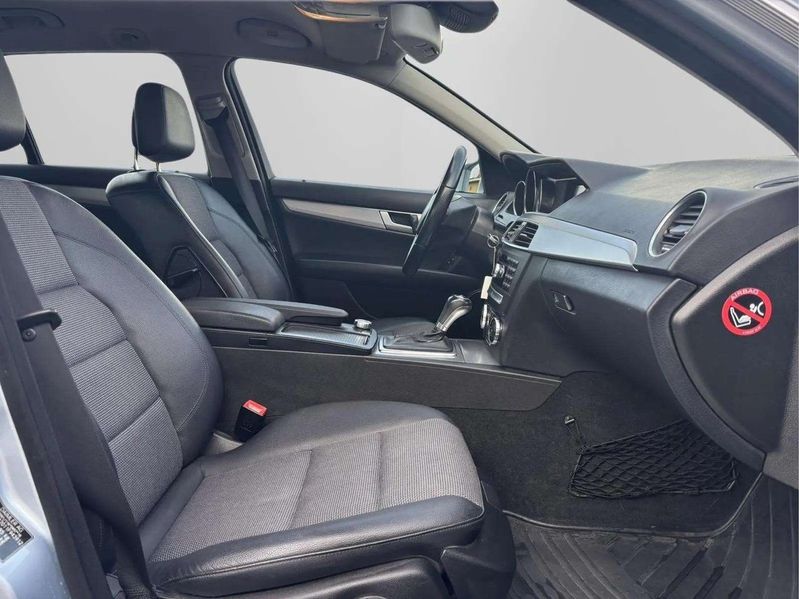 Mercedes C200 bild 17