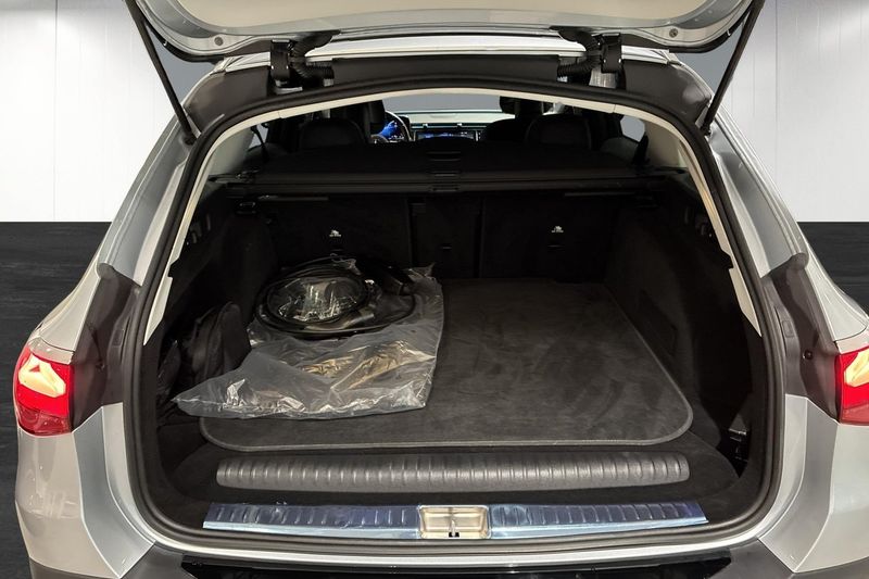 Mercedes E300 bild 14