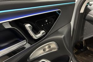 Mercedes E300 bild 13