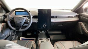 Ford Mustang Mach-E bild 4