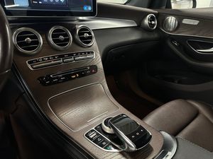 Mercedes GLC220 bild 18