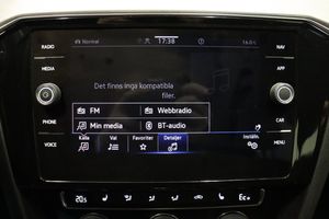 Volkswagen Passat bild 26