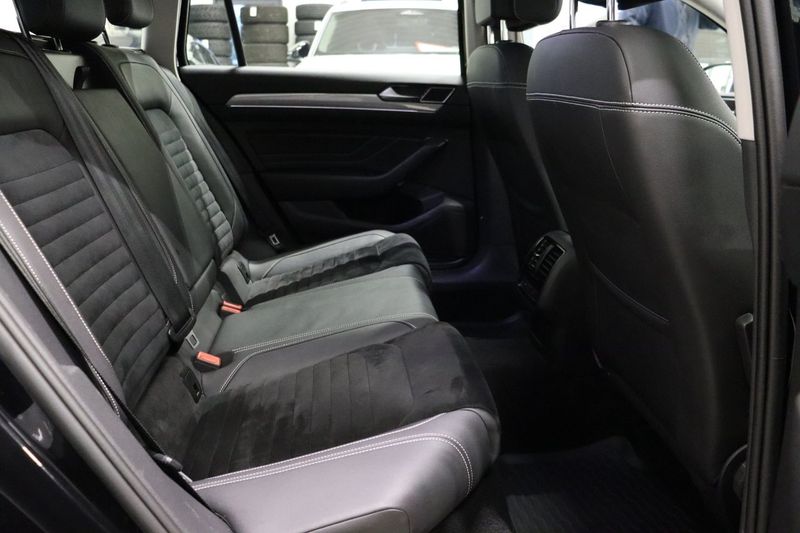 Volkswagen Passat bild 13