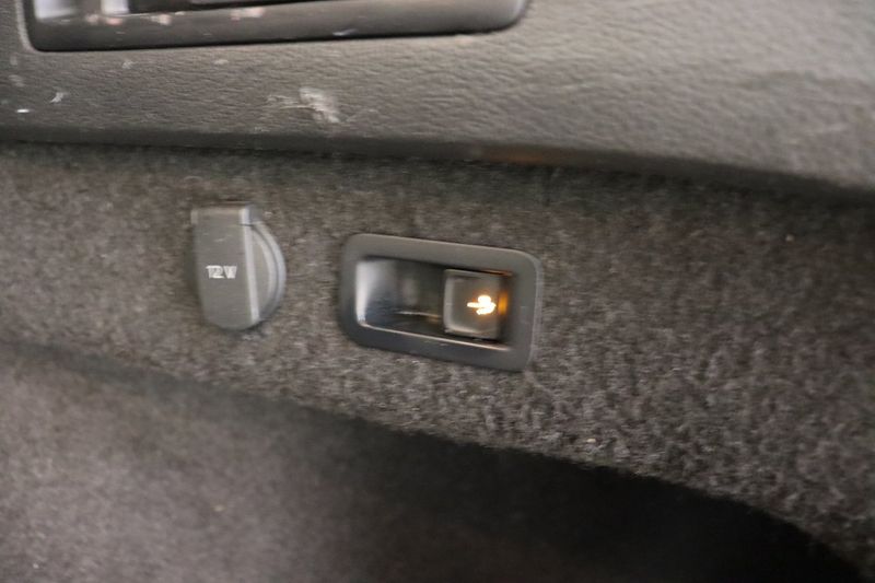 Volkswagen Passat bild 9