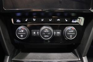 Volkswagen Passat bild 22
