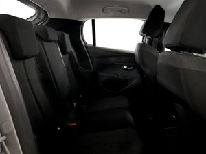Peugeot 208 bild 13