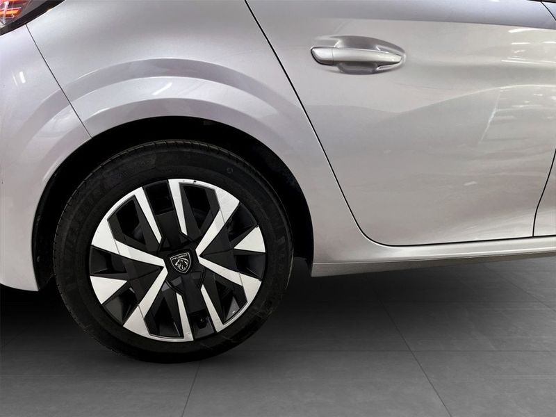 Peugeot 208 bild 15