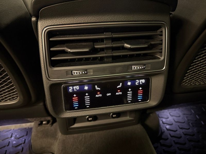 Audi SQ7 bild 11