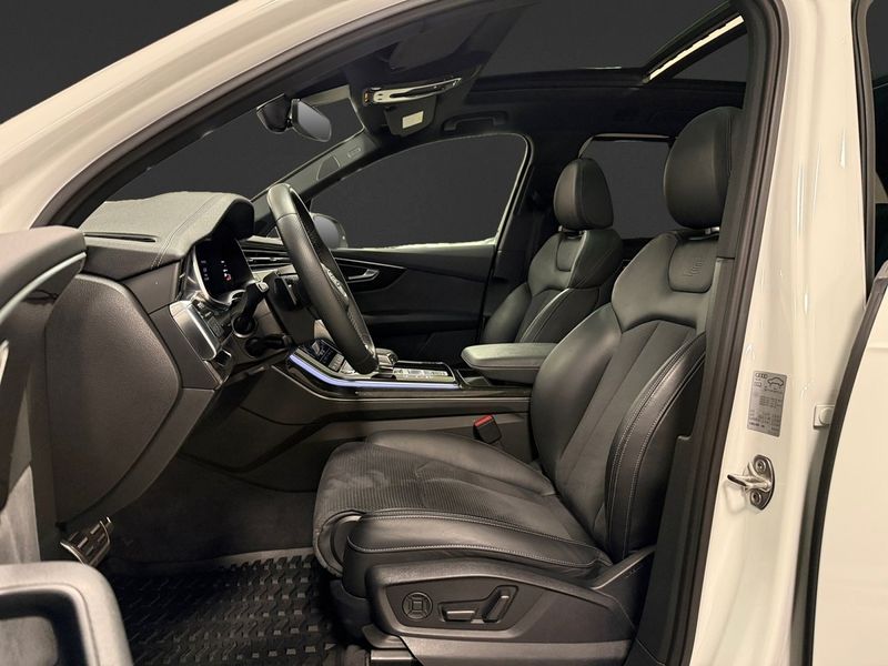 Audi SQ7 bild 8