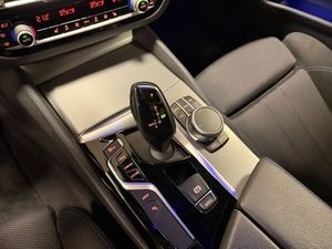 BMW 530 bild 13