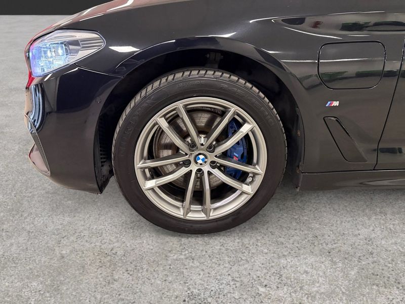 BMW 530 bild 16