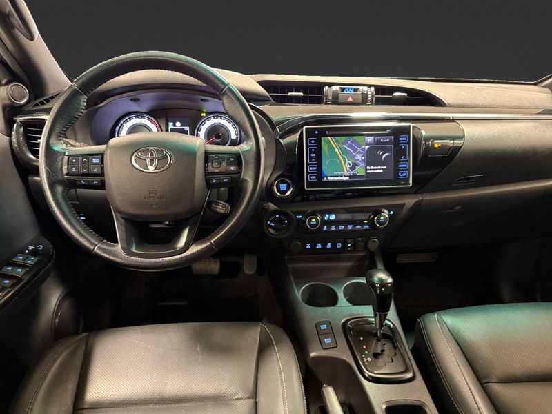 Toyota Hilux bild 11